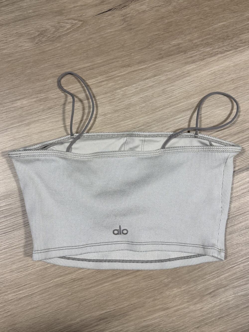 Alo Yoga Goddess Ribbed Bandeau Bra Top Womens S Light Grey Square Neck Crop